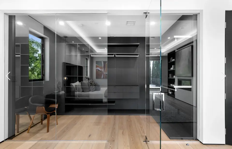 Frameless glass interior by JD Glass